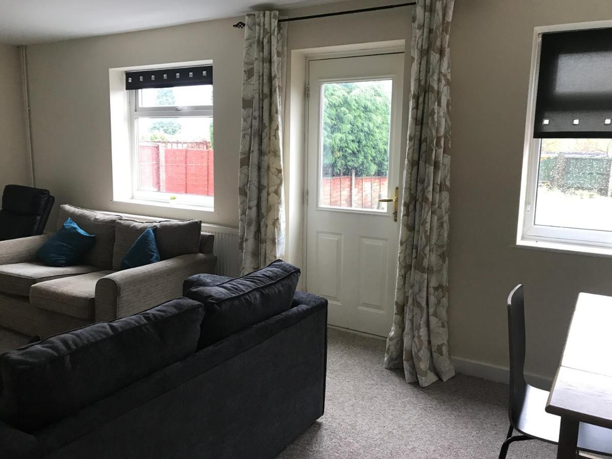 8 Pickering Road Villa Telford Buitenkant foto